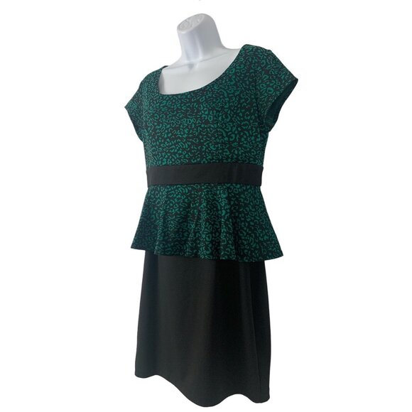 IZ Byer Emerald Green Animal Print & Black Peplum Dress Size 11 - Picture 4 of 11